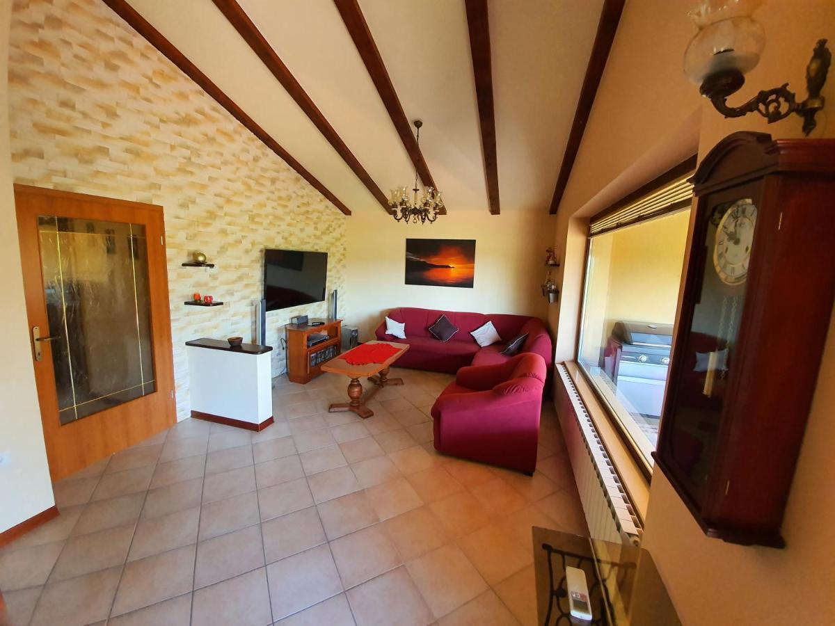 Tunia Appartement Strunjan Buitenkant foto