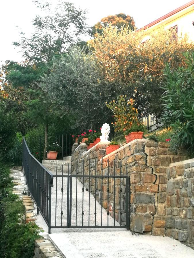 Tunia Appartement Strunjan Buitenkant foto